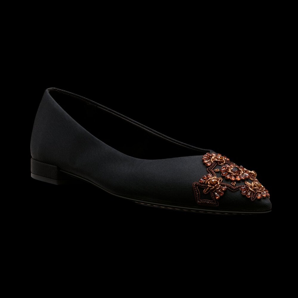 Birdies The Goldfinch- NEW, NEVER WORN, IN BOX